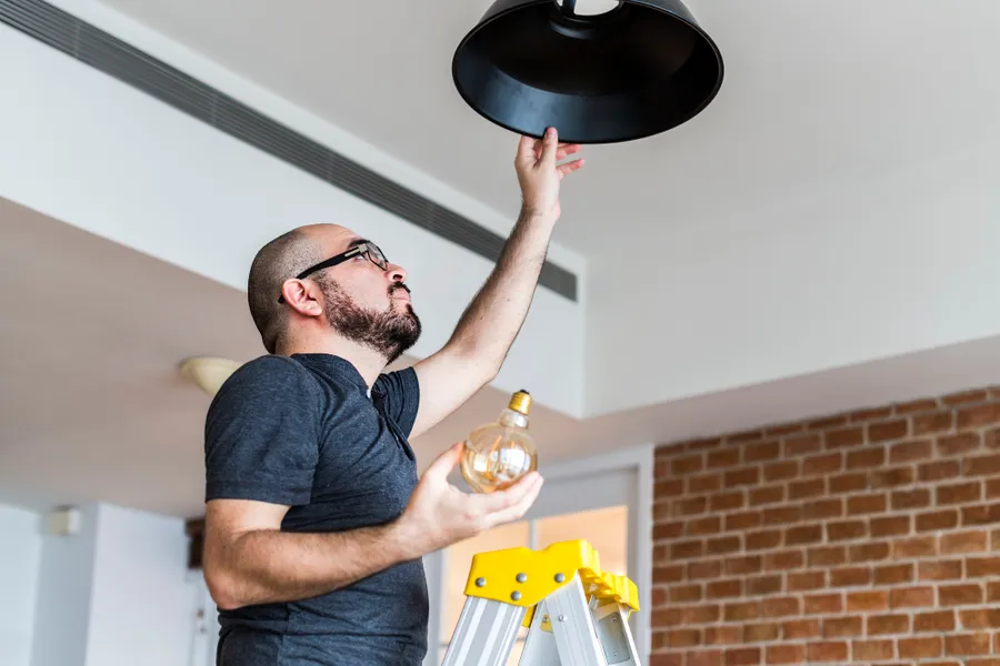 Optimización de la iluminación en el hogar: ahorra en tu factura de luz Optimización de la iluminación en el hogar: ahorra en tu factura de luz